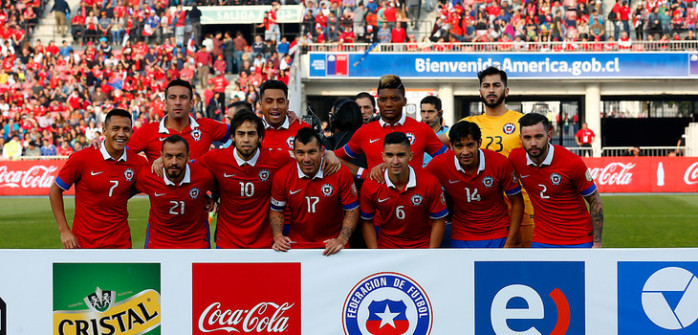 Esto cuesta viajar a ver Perú-Chile por el día y en el avión de La Roja