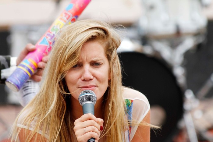 La desesperada reacción de Javiera Acevedo durante el terremoto en programa en vivo