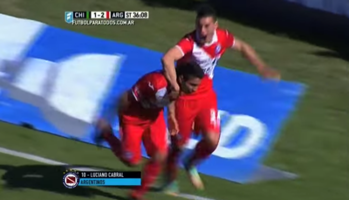 Joven chileno suma elogios en Argentina y ya es comparado con Juan Román Riquelme