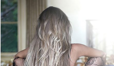 La sexy “genio” que dejó el ajedrez para convertirse en conejita “Playboy”