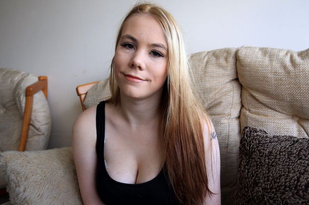 Trío de jóvenes torturan a adolescente inglesa hasta desfigurar su rostro