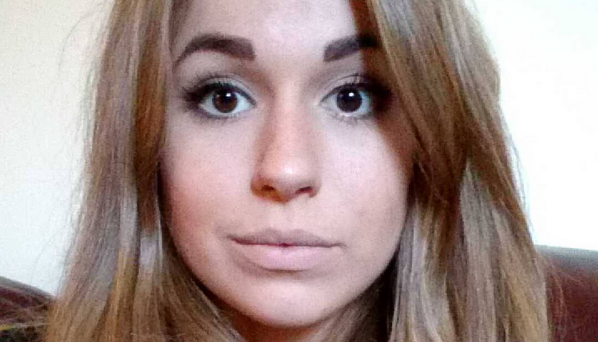 Quedó mutilada por un accidente en una montaña rusa y hoy es modelo