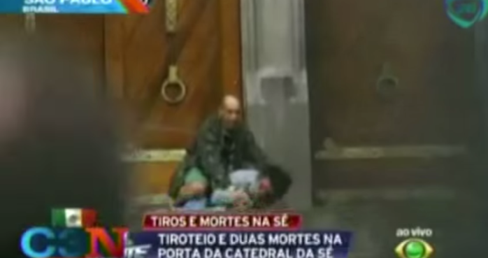 Mendigo se convierte en héroe: Sacrificó su vida para salvar a una rehén