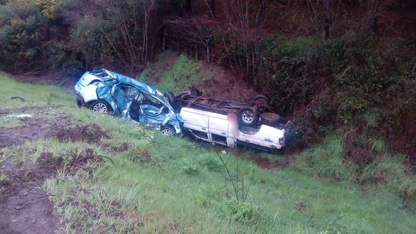 Triple colisión dejó una persona muerta y otras 9 heridas en Ruta de la Madera