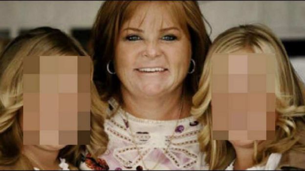 Mireille Gram, heredera de marca Kipling intentó degollar a sus hijas gemelas