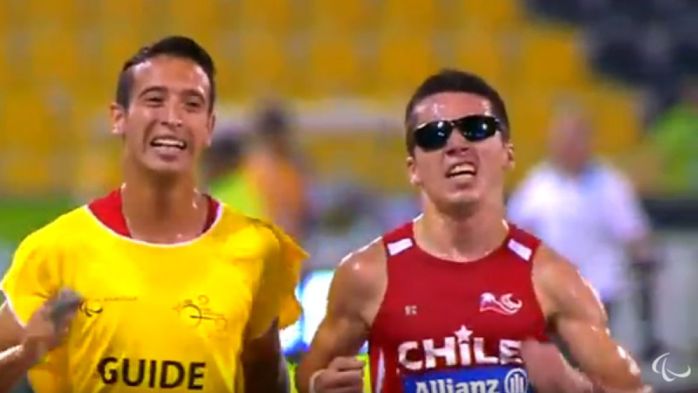 Cristián Valenzuela ganó oro para Chile: Su contendiente cayó por el calor