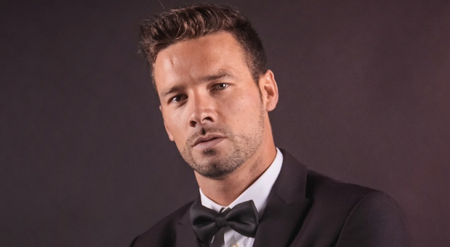 Galán que brilló en Amor a Prueba presentó a la mujer que ocupa su corazón