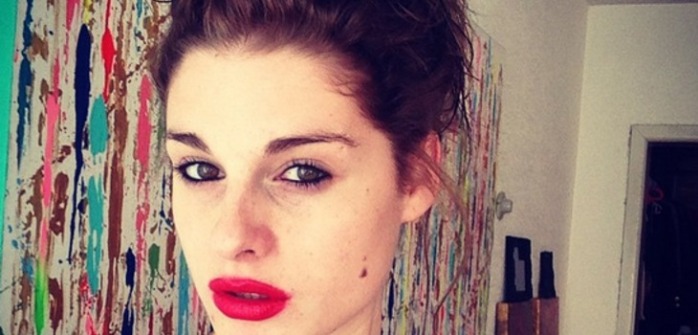 Tanza Varela comparte foto de su avanzado embarazo a un mes de ser madre