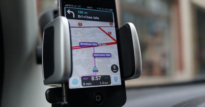 Brasileña fue asesinada tras entrar a favela por error: Conducía con Waze