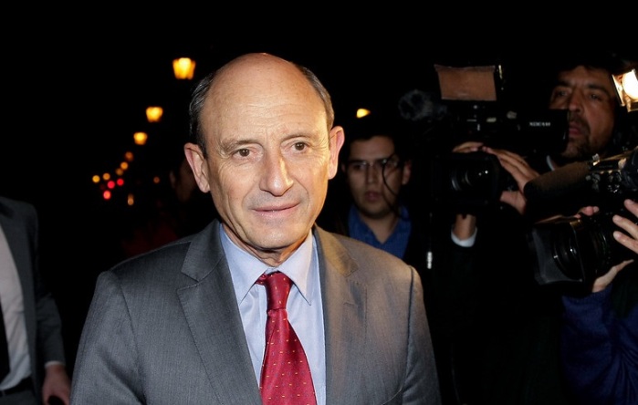 Roban $12 millones de la casa del ex comandante Juan Emilio Cheyre