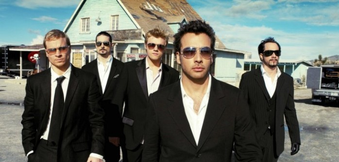 Integrante de los Backstreet Boys se prepara para recibir a la cigüeña junto a su esposa