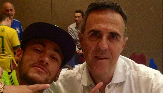 El insólito consejo que Neymar recibió de su representante sobre el futuro de su carrera