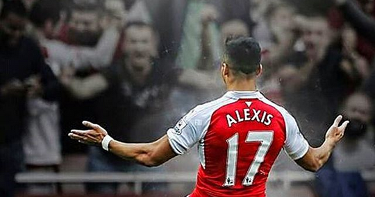 ¡Te pasaste! El espectacular tiro libre de Alexis que dejó atornillado al arquero
