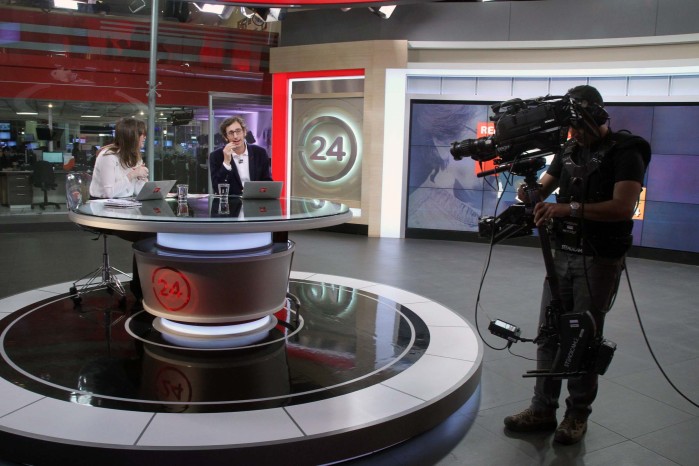 Mónica Pérez y Matías del Río debutarán este lunes en el nuevo 