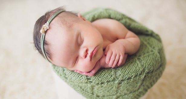 Esta bebé nació con un tumor y sus papás preparaban su funeral: Así se sanó