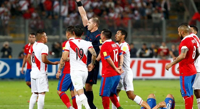 Peruano expulsado ante La Roja usó 