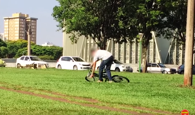 La dolorosa lección que se llevaron ladrones de bicicleta en Brasil
