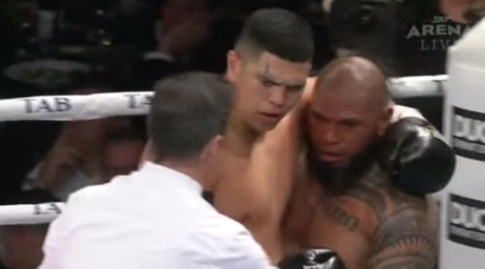 El noble gesto que boxeador tuvo con su contrincante: Pudo haberlo liquidado