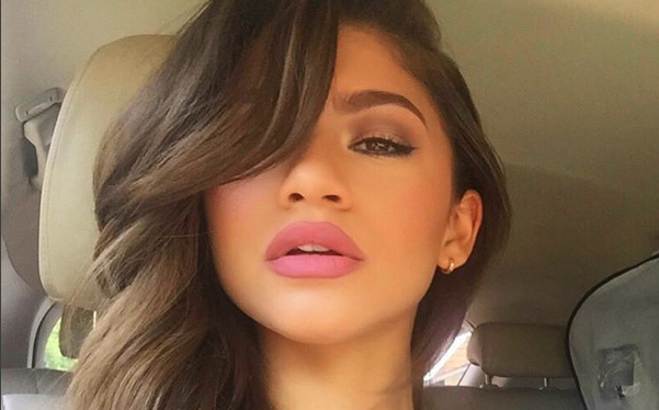 Revista intentó photoshopear a joven estrella de Disney: Así les respondió