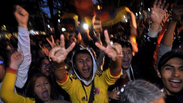 Venían a Chile: Buses de hinchas colombianos fueron incautados con 500 kilos de cocaína