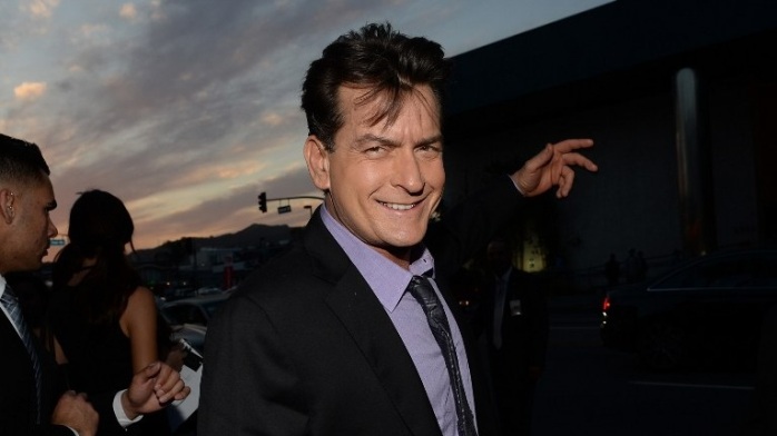 Aseguran que famoso actor de Hollywood es VIH positivo y lo revelará en TV: Charlie Sheen