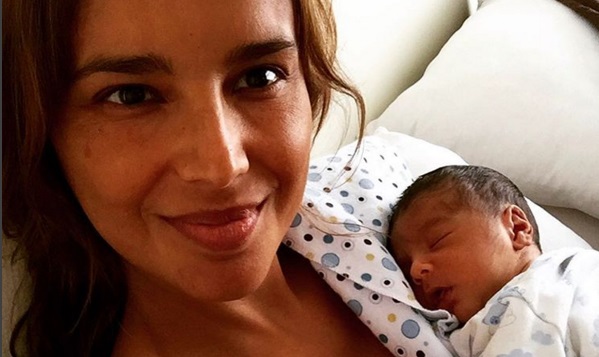 ¡Te pasaste! Así luce Carla Ballero a sólo 2 semanas de haber sido madre