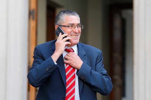 El nuevo spot de WOM que desató la ira del senador Pizarro: De esto se burlaron