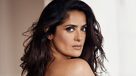 La pena que aqueja a Salma Hayek: Asesinaron a su perro