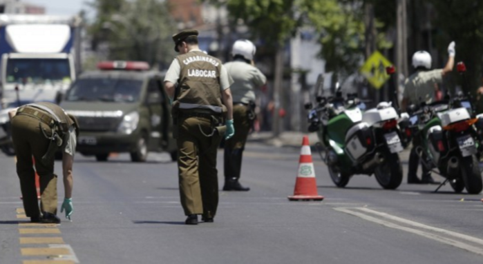 Carabinero es indagado por publicar una foto manejando a exceso de velocidad y en un estado 