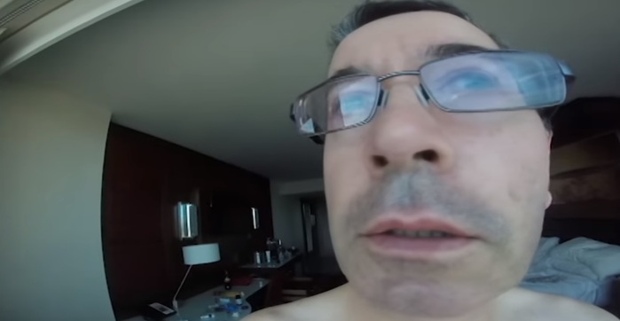El hilarante video de papá que grabó al revés sus vacaciones con una GoPro