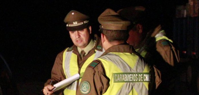 Las Condes: Tres sujetos armados asaltan y amarran a una madre y sus dos hijas en su casa