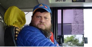 Rodrigo Salinas protagoniza divertido y satírico video sobre el paro del Registro Civil