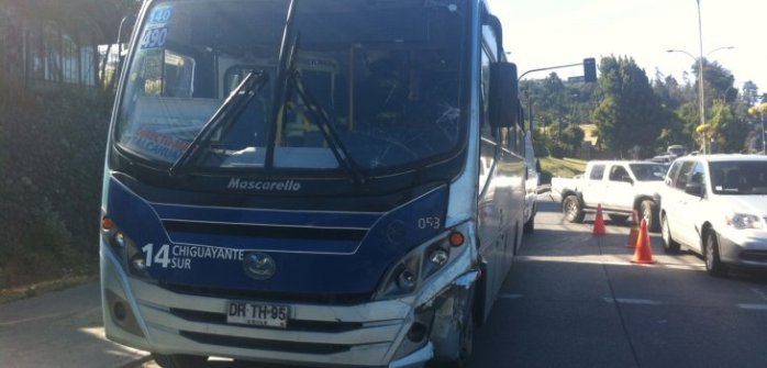 El solidario gesto de chofer de micro de Chiguayante que conmovió a joven arquero