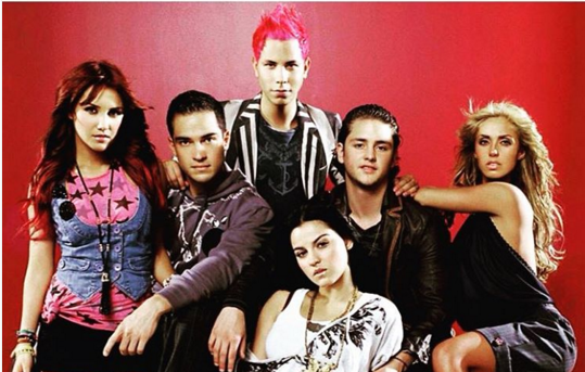 Ex RBD Maite Perroni protagoniza sensual portada de Revista Soho México