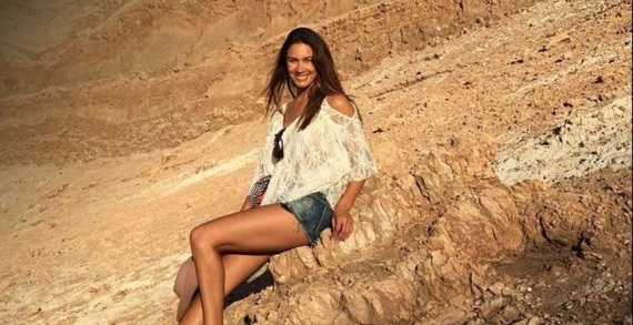 Vane Borghi cautiva a seguidores de Instagram con sexy foto en bikini