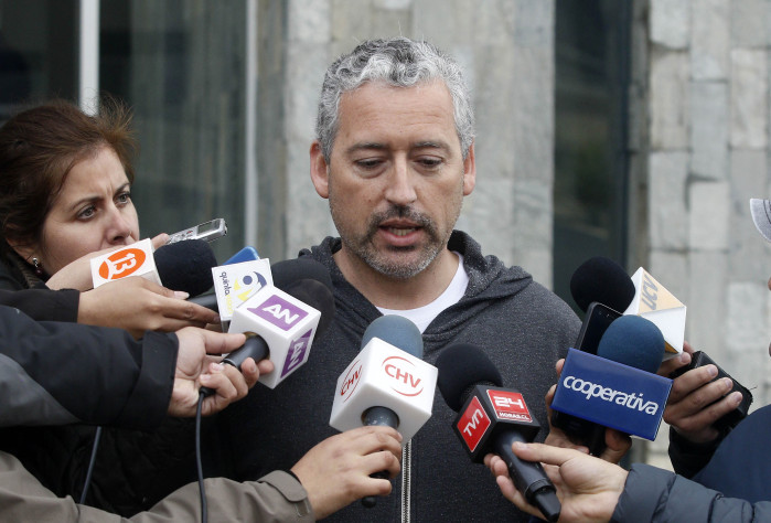 Oftalmólogo que lanzó a perro lazarillo fuera del ascensor fue hallado inocente