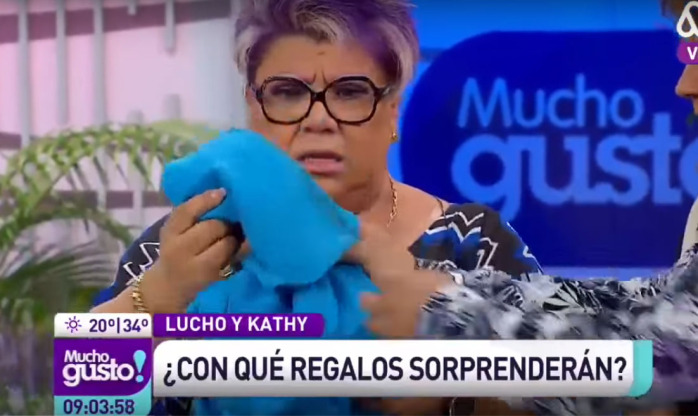 El desubicado regalo navideño que le hicieron a Paty Maldonado en 'Mucho Gusto': se enojó