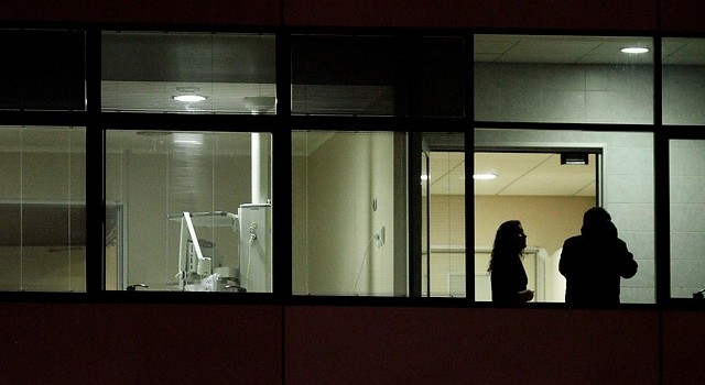 Detienen a joven acusada de asesinar y enterrar a su bebé recién nacido en Calbuco