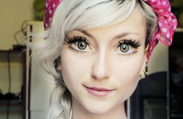 Andressa Damiani: La barbie humana brasileña que asusta por su parecido a Elsa de 