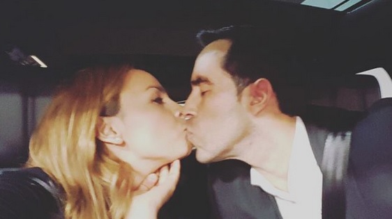 Esposa de Claudio Bravo reveló el bello gesto del arquero para complacerla en su embarazo