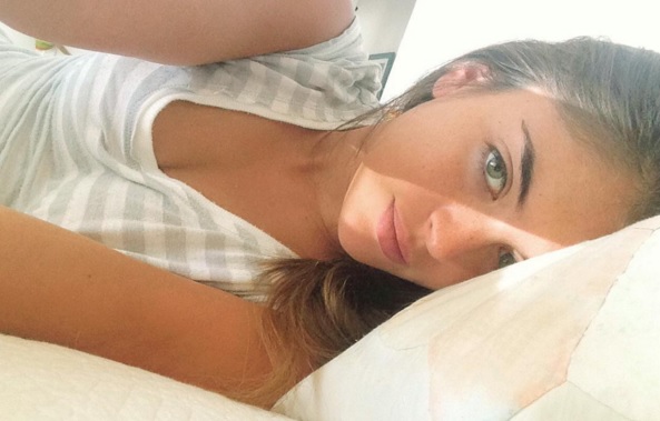 Refrescante: Constanza Piccoli compartió acalorada foto desde piscina