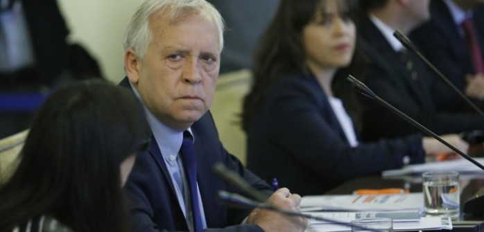 Ministro Burgos viaja a EEUU para intercambiar experiencias en seguridad pública