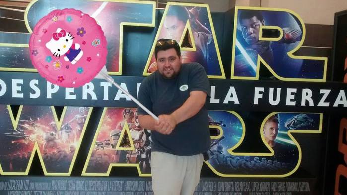 Chileno fan de Star Wars pidió en la web que le agregaran un láser: esto ocurrió