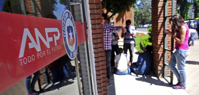 Los importantes partidos que la ANFP decidió suspender por crisis con Sampaoli