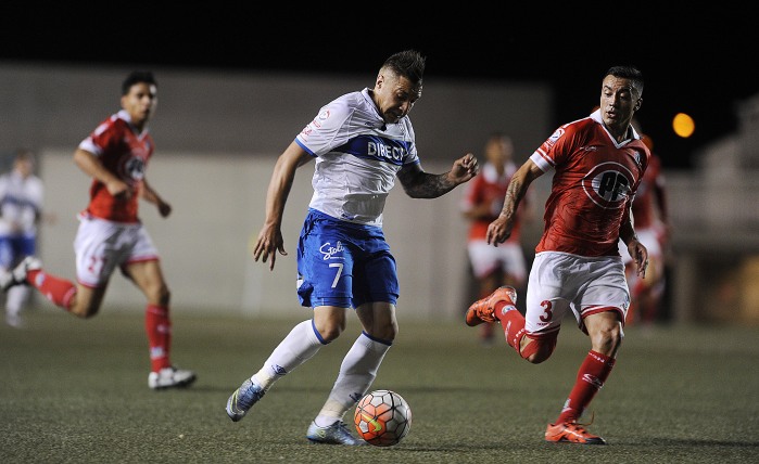 Universidad Católica goleó en maciza presentación a Unión La Calera en Quillota