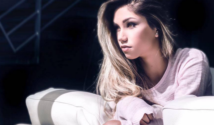 Hija del 'Chino' Ríos la rompe en redes sociales con divertidas fotos en bikini