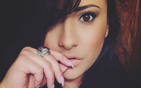 El honesto motivo por el que joven con sobrepeso compartió desinhibida foto en Facebook