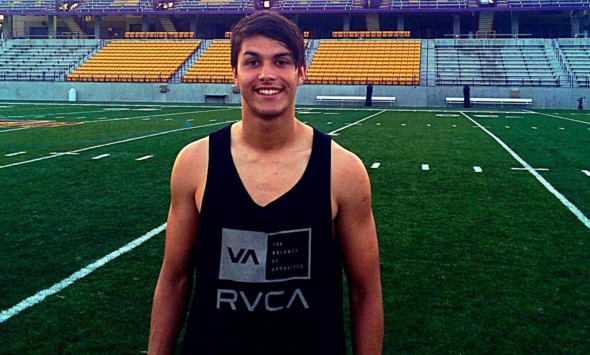 Nicolás Solabarrieta sorprende a seguidores tatuándose clásico personaje literario