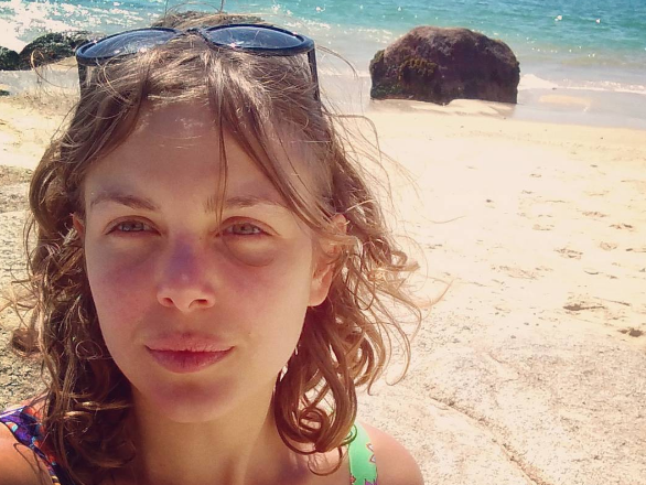 Antonella Orsini comparte íntima foto junto a su hijo para campaña sobre maternidad