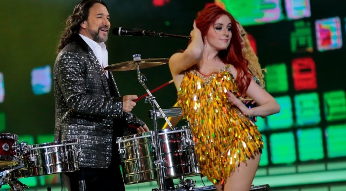 La bailarina de Marco Antonio Solís que hizo furor en Viña por su belleza